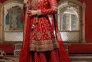 Why do most Pakistani Brides Wear Red on Their Marriages?