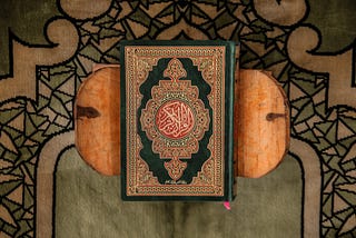 Tercelanya Menafsirkan Al-Qur’an bagi Orang Awam