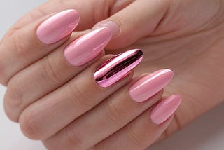 Pink-Chrome-Nails-1