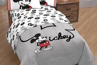 mickey-mouse-jersey-classic-4-piece-bed-in-a-bag-set-twin-by-disney-jf21341-1