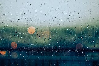 How the Rain Relaxes the Brain