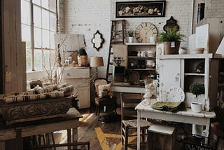 Intentional Clutter: A Design Concept