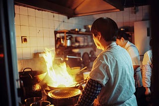 Tiga Dapur