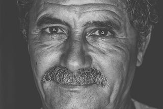 CHOOSING YOUR OBITUARY PHOTO