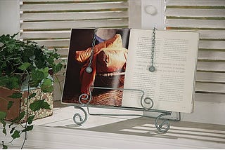 metal-cookbook-holder-blue-1