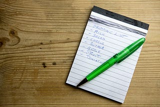 Note to Self: Keep These 5 Lists in Your Note Taking App To Be More Productive