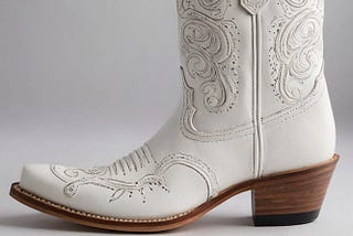 White-Cowboy-Boots-Cheap-1
