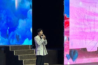 MANILA, Philippines — It was a romantic Saturday in Manila as Kim Seonho returned to the Mall of…