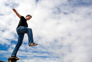 How Your Ability to Balance on One Leg Reflects Your Biological Age and Health