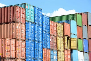 Containers: Como funcionam? E porque usar na AWS pode ajudar!