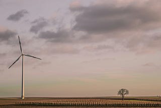 Wind turbine on a farm field