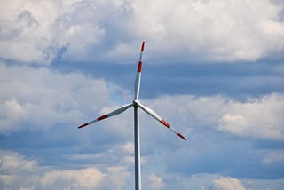 Forecasting wind power from multiple numerical weather predictions