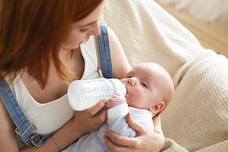 Complementary feeding for babies