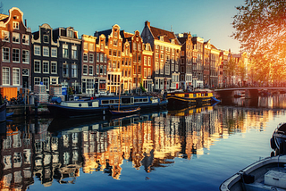 What Are Must-See Attractions In Amsterdam? — Maximilian L