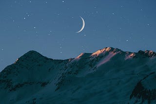 THE 4 AESTHETIC ARTS TO LOOK AS ATTRACTIVE AS A MOON!