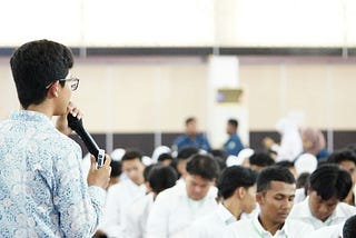 How I Conquered My Fear of Public Speaking in Just 30 Days