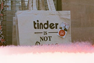 Red Flags On The Play: A Guide To Knowing Your Standards In Dating