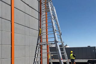 Telescoping-Ladder-1