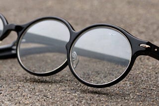 Round-Glasses-1