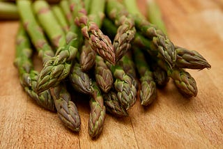 Asparagus on a cutting board