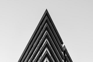 Leading from the Edge: A Guide for More Conscious Leadership
