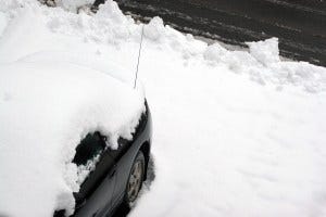 Ensure That You Pay Exempt Employees Correctly for Employer-Initiated Snow Closures in Business…