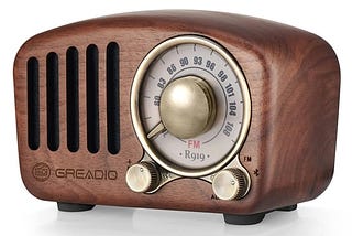 vintage-radio-retro-bluetooth-speaker-greadio-walnut-wooden-fm-radio-with-old-fashioned-classic-styl-1