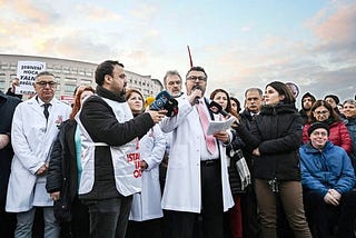 Turkish doctor on ‘terror’ trial
