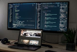 Swift Design Patterns vs Architectural Patterns