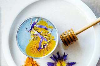 Mix Honey And Turmeric Everyday For A Week, And Your Body Will Thank You!