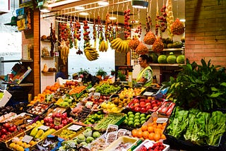 Unseen Spain: The battle facing barrio businesses