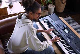 Unlock Your Inner Music Maestro with the Yamaha PSR-EW425 Musical Keyboard