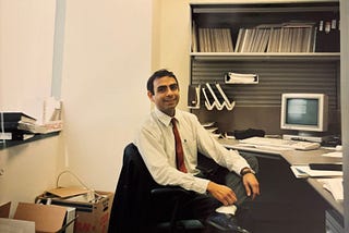 Tuxedos, Termites, and Tapas: My 90s Oracle Odyssey