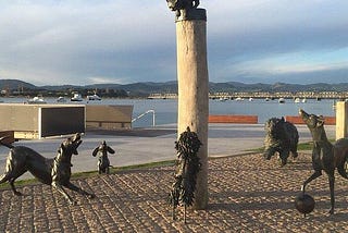 Lynley Dodd — Stories Hidden in Plain Sight