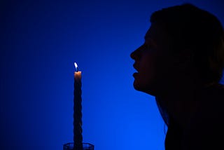 Candle to the wind