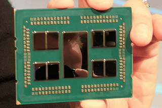 AMD Zen 2 Architecture : The Dethroning of Intel