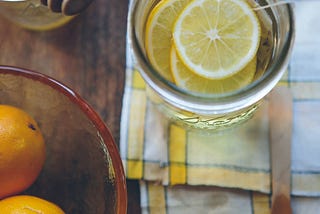 Lemon and honey: Your secret beauty blend for radiant skin!