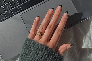 30-pcs-dark-green-french-tip-press-on-nails-almond-medium-shortsxvme-fake-nails-glue-on-nails-shortg-1