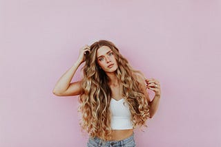 [Beauty 101] How to Get That Dewy Beach Glow Look