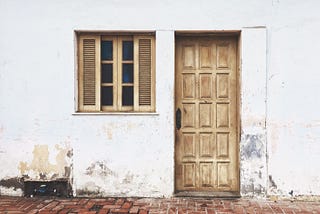 Doorways of Medium: A Collective
