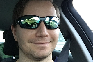 Koko tarina oli vähällä jäädä kertomatta. (Tästä ehkä lisää joskus myöhemmin).