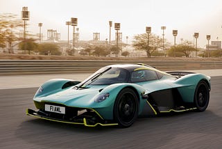 Unleashing the Different of Automotive Innovation : Aston Martin Valkyrie