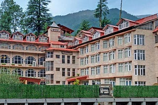 Bravia Manali Inn