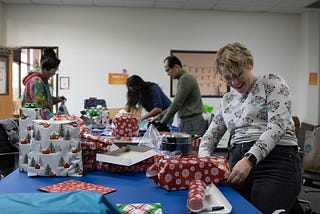 Sharing Holiday Cheer with the Families of Ascencia