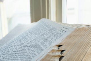 A Concise Dictionary of Guitar Terminology