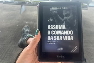 Assuma o comando da sua vida: chegou a hora de parar de tentar e começar a conseguir