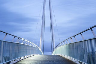 Many-to-many Relationships in Power BI: Bridge Table to the Rescue