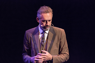 6 Ways Jordan Peterson Masters Public Speaking