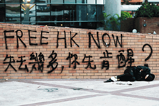 Promulgação da Lei de Segurança Nacional ameaça a liberdade de imprensa em Hong Kong