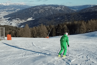 Changing Edges: Being a Smooth Yet Dynamic Skier